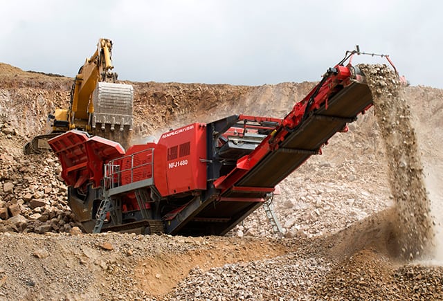 tracked jaw v4 Tracked Jaw Crusher - 385-825 tph